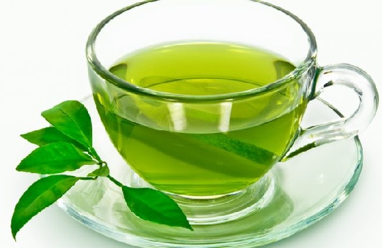 Alın Akne için Yeşil Çay