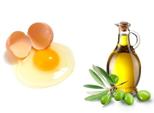 kiaušinių baltymas ir alyvuogių aliejus nuo pleiskanų
