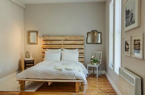ιδέες υπνοδωμάτιο εκλεκτικό μικρό υπνοδωμάτιο παλέτες κεφαλάρι κρεβατιού