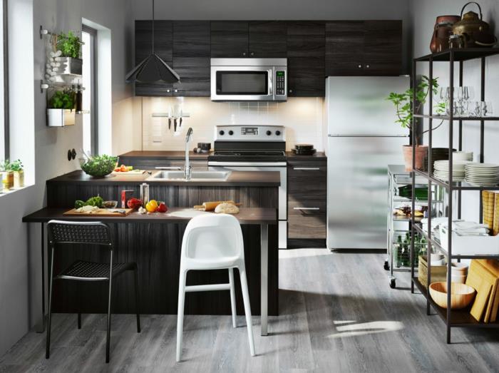 κουζίνες ikea ανοιχτά ντουλάπια σκούρα ξύλινα σκαμπό κουζίνας νησιού μπαρ