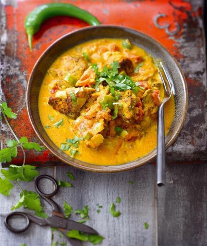 Ινδικά πιάτα με κουρκουμά Ινδική κουζίνα