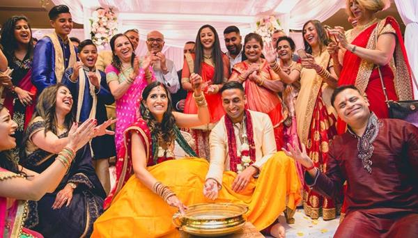 ινδικός γάμος οικογένεια παντρεμένων ζευγαριών
