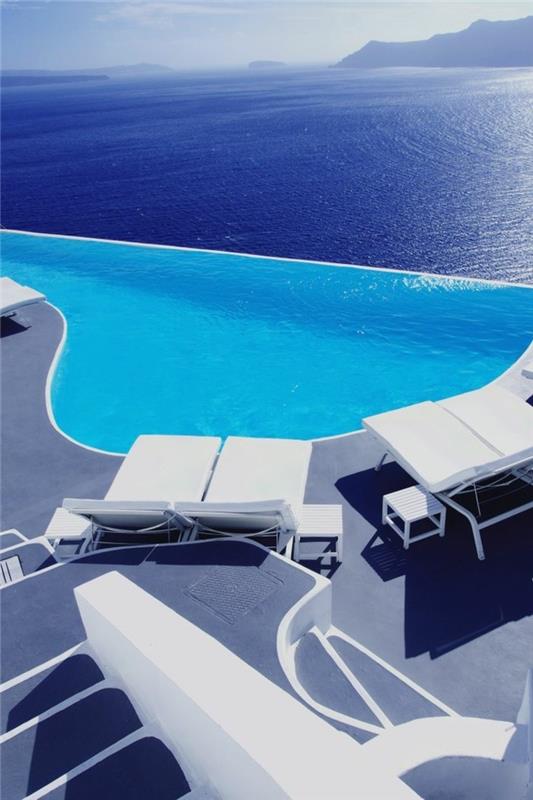 πισίνα υπερχείλισης katikies ξενοδοχείο στην Ελλάδα με όμορφη θέα