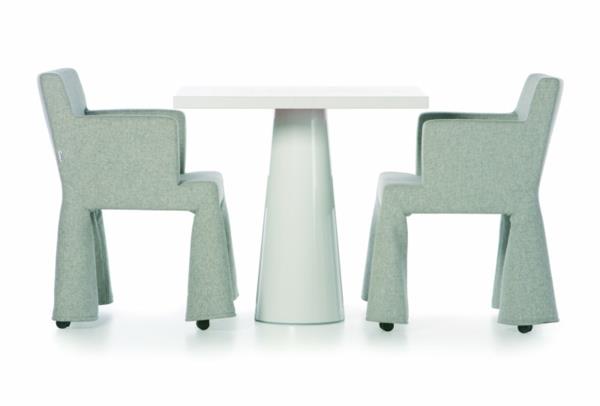 εσωτερικός σχεδιαστής Marcel Wanders καρέκλες και τραπέζι εμπορευματοκιβωτίων