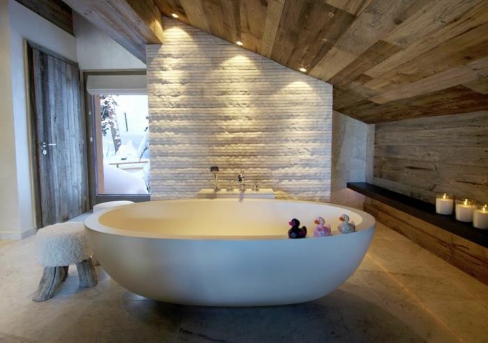 εσωτερικές ιδέες σχεδιασμού άνετο μπάνιο σοφίτα ανεξάρτητη μπανιέρα