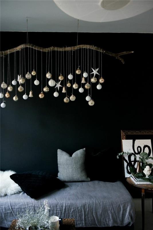 εσωτερική διακόσμηση ασυνήθιστες ντεκό ιδέες κρεβατοκάμαρα driftwood χριστουγεννιάτικος σκοτεινός τοίχος