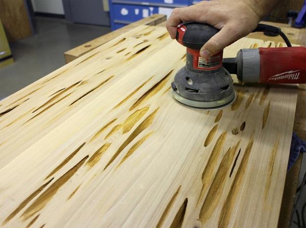 καινοτόμα έπιπλα Matt Brown σχεδιάζει έπιπλα ξύλου