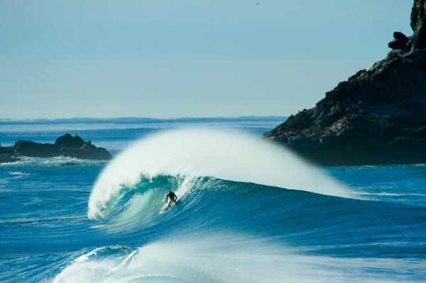 σκηνοθετημένη φωτογραφία chris burkard surfer θαλάσσιες φωτογραφίες