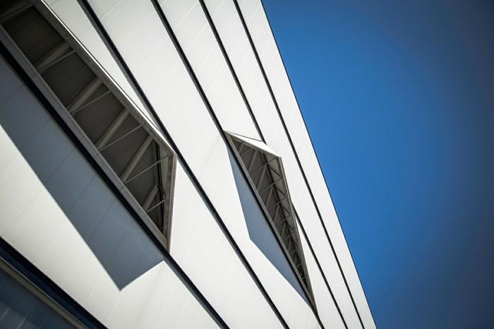 ενδιαφέρουσα τεχνολογία για αεριζόμενη πρόσοψη