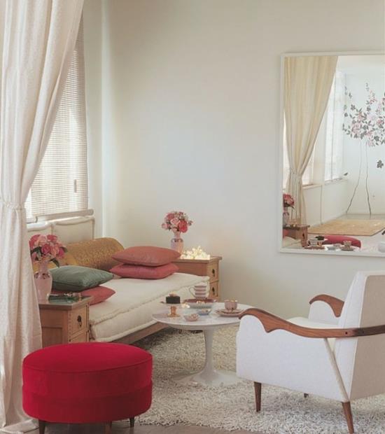 εσωτερικές ιδέες σχεδιασμού γυναικείο σαλόνι παστέλ χρώματα καναπές πολυθρόνα πολυθρόνα
