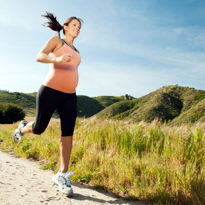 Svorių kilnojimas nėštumo metu - puikiai tinka gimdymui
