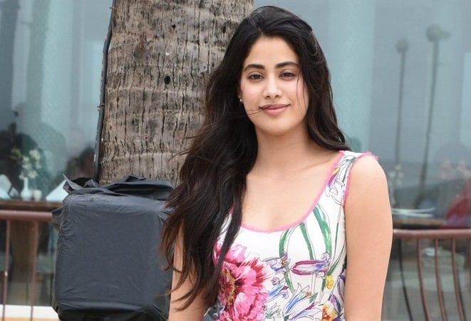 jhanvi kapoor'un son fotoğrafları