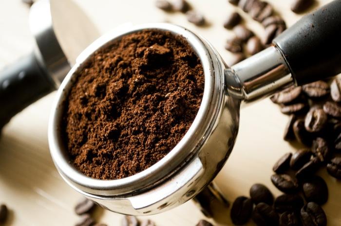 μηχανή παγωτού καφέ εσπρέσο σε σκόνη καφέ