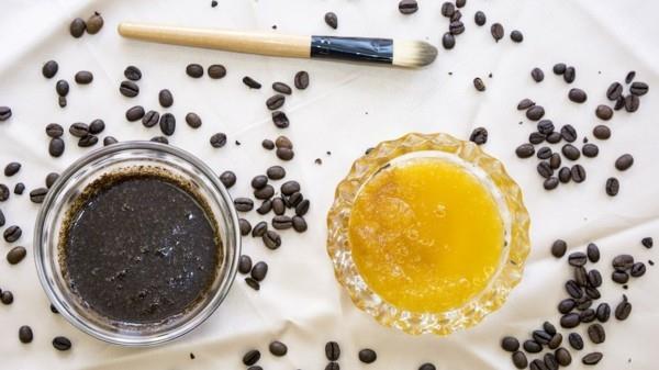 Φτιάξτε το δικό σας scrub καφέ με σκόνη καφέ
