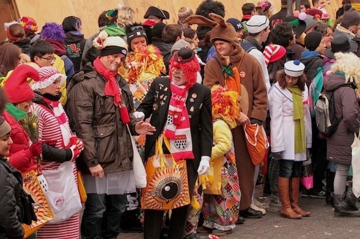 καρναβάλι 2017 κολόνια kölle φάντασμα πομπή αυξήθηκε Δευτέρα καρναβάλι