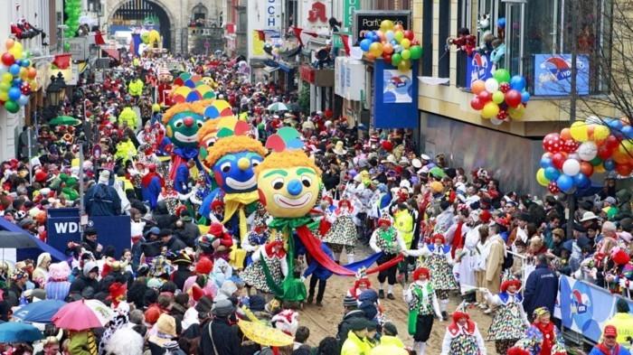 καρναβάλι 2017 κολόνια kölle rose Δευτέρα παρέλαση αποκριάτικες στολές