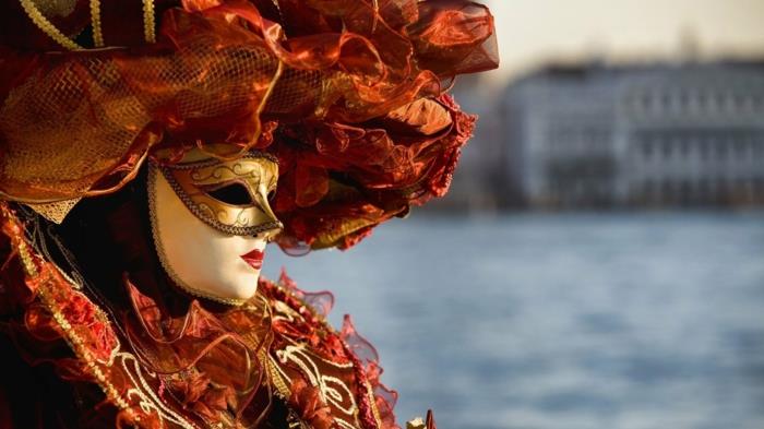 καρναβάλι στη Βενετία αποκριάτικες στολές weiberfastnacht faschingskostürm