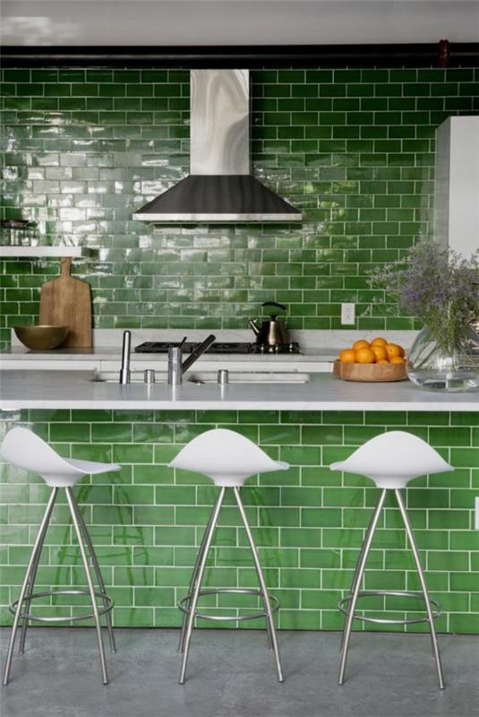 πλακάκια κουζίνας καθρέφτης πράσινα πλακάκια τοίχου ασυνήθιστο νησί κουζίνας