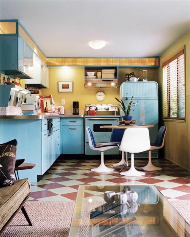 έπιπλα κουζίνας ανοιχτό μπλε ψυγεία ρετρό μπλε ντουλάπια κουζίνας