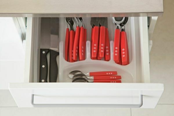 ιδέες σχεδιασμού κουζίνας Τα ντουλάπια κουζίνας οργανώνουν το βασικό διοργανωτή μαχαιροπίρουνα ντουλαπιών