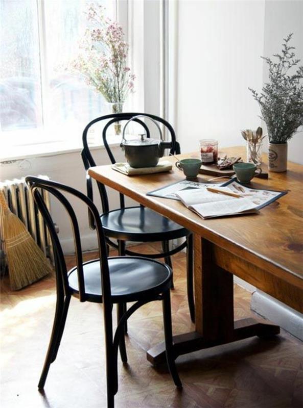 καρέκλες κουζίνας από ξύλο σε μαύρο χρώμα για τη μοντέρνα τραπεζαρία