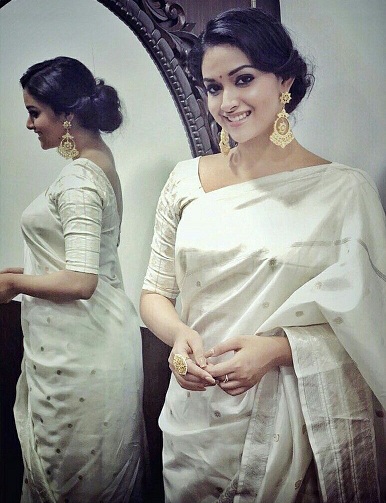 Kerala Saree içinde Keerthi Suresh