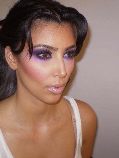 Kim Kardashian Güzellik İpuçları Göz Farlarına Dikkat Edin