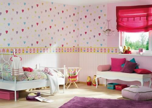 παιδικό δωμάτιο σχεδιασμός ταπετσαρία ροζ καρδιές μαξιλάρι κορίτσια παιχνίδια