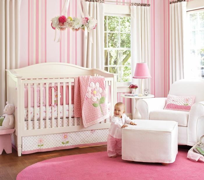 παιδικό ντεκόρ παιδικό δωμάτιο ροζ υφάσματα μαλακά έπιπλα
