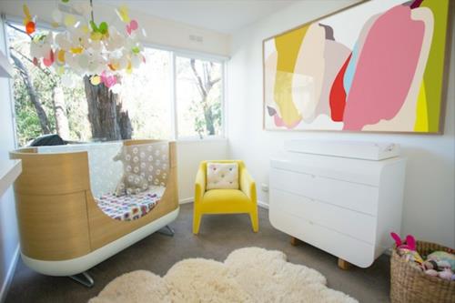 σχεδιασμός παιδικών δωματίων με πολύχρωμα φρέσκα αστικά έπιπλα