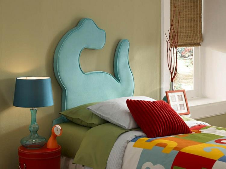 σχεδιασμός παιδικού δωματίου ιδέες διακόσμησης τοίχου κούνια κεφαλάρι σε σχήμα δεινοσαύρου