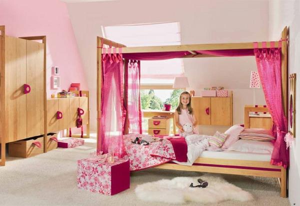 παιδικό δωμάτιο που διακοσμεί το δωμάτιο του κοριτσιού ροζ αποχρώσεις κρεβάτι με ουρανό