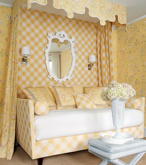 κλασική ιδέα κρεβατιού τεσσάρων αφισών εσωτερικό υπνοδωμάτιο κίτρινο χρώμα