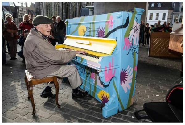 πλήκτρα πιάνου grand piano ενηλίκων χρώματα λουλούδια