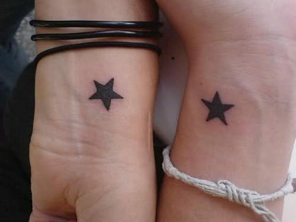 μικρά αστέρια ιδέες για τατουάζ καρπού