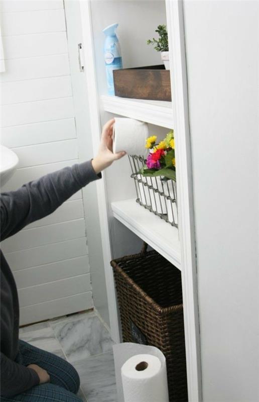 επίπλωση μικρών ιδεών μπάνιου αποθηκευτικός χώρος ενσωματωμένα ράφια