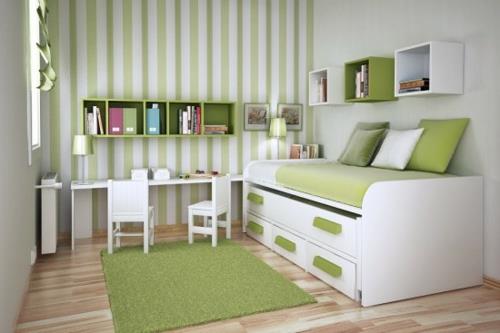 μικρό υπνοδωμάτιο τακτοποιήστε ράφια συρτάρια πράσινες ρίγες