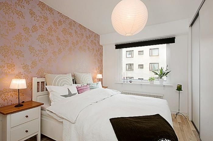 Επιπλώστε ένα μικρό κρεβατοκάμαρα με μοτίβο ταπισερί χρυσό γυαλιστερό διπλό κρεβάτι