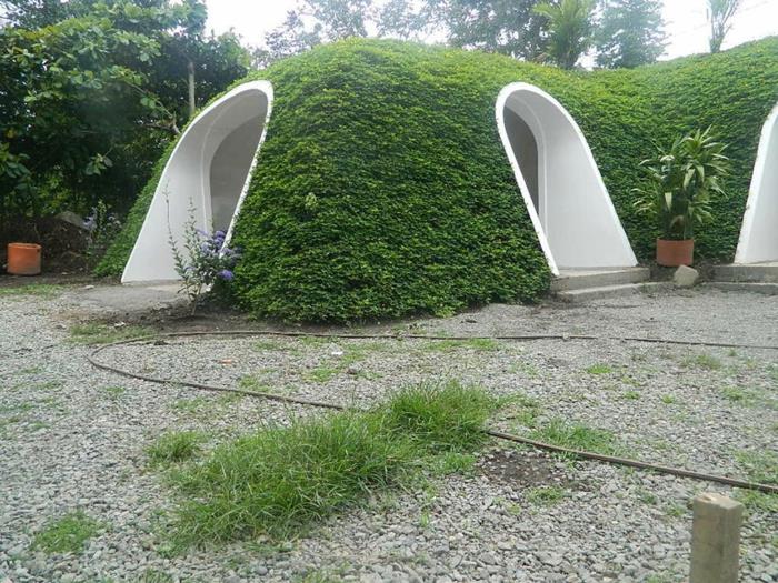 οικολογικό οικοδόμημα πήλινο σπίτι καινοτόμο φιλικό προς το περιβάλλον σπίτι ζουν hobbit