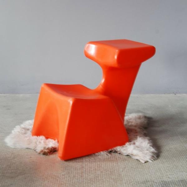λαμπερή παιδική καρέκλα πορτοκαλί εργονομικός σχεδιασμός ενδιαφέρον