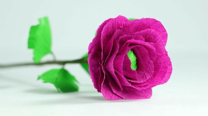 δημιουργικές ιδέες λουλουδιών κρεπ χαρτιού μωβ διακοσμητικές ιδέες
