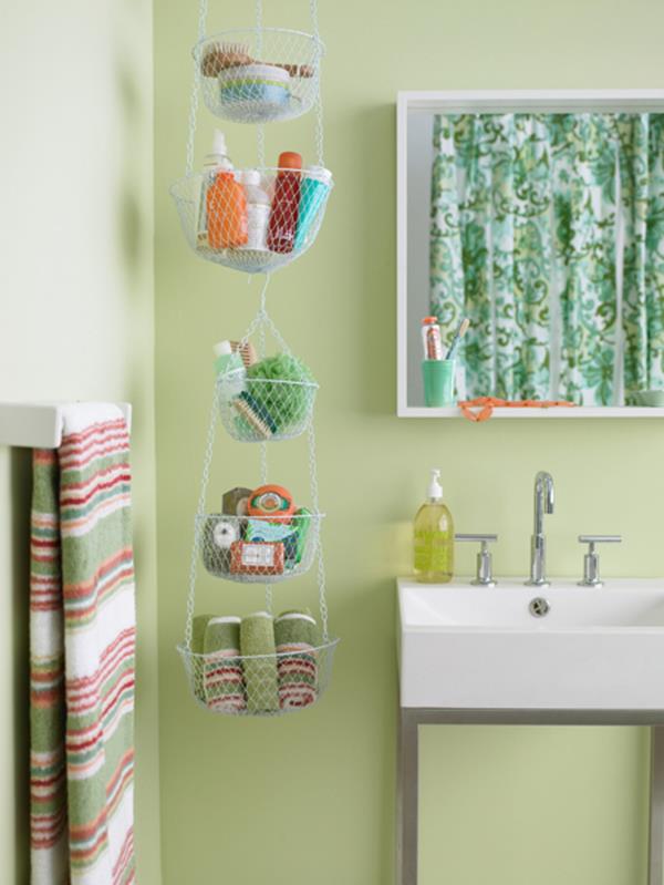 δημιουργικό κατάστημα σχεδιασμού μπάνιου κρεμασμένο πράσινο τοίχο