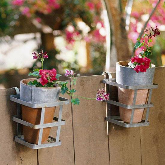 δημιουργικό κήπο σχεδιασμός φράχτη γλάστρα λουλουδιών επισυνάπτεται