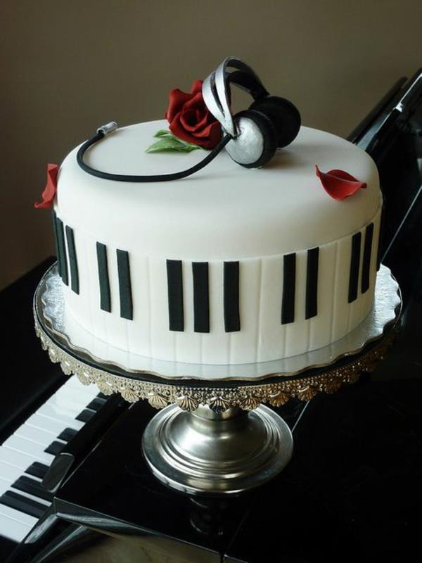 κέικ πίτες μουσική λευκό καφέ πιάνο