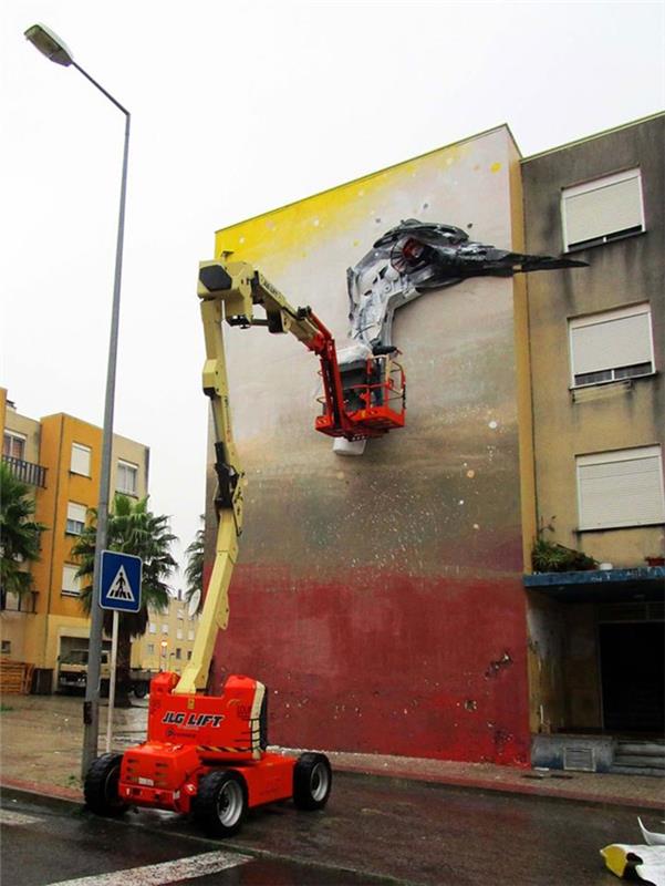 τέχνη από σκουπίδια Bordalo Segundo διαδικασία ανακύκλωσης έργων τέχνης