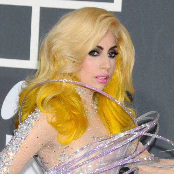 βραβεία lady gaga grammy 2010