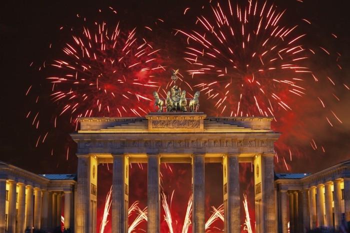 τελευταία στιγμή πάρτι παραμονής Πρωτοχρονιάς Βερολίνο 2017