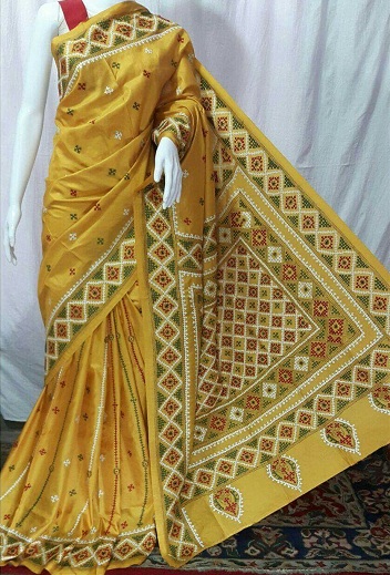 Geleneksel Kutch Sari
