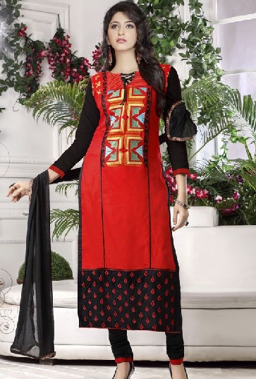 Raudonas medvilninis Salwar kostiumas