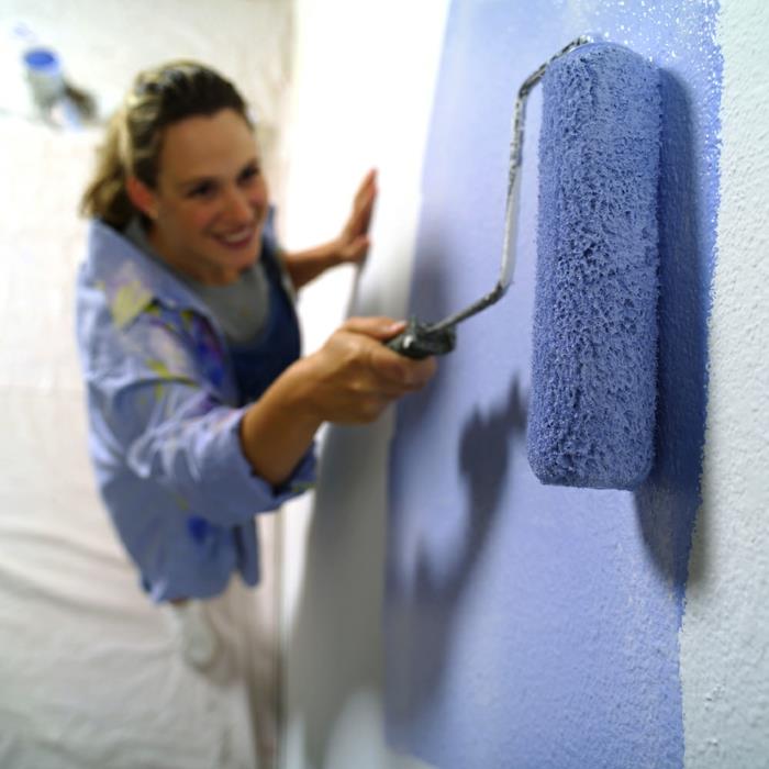 βαφή λατέξ μωβ χρώμα τοίχοι διακόσμηση τοίχων διακόσμηση τοίχου